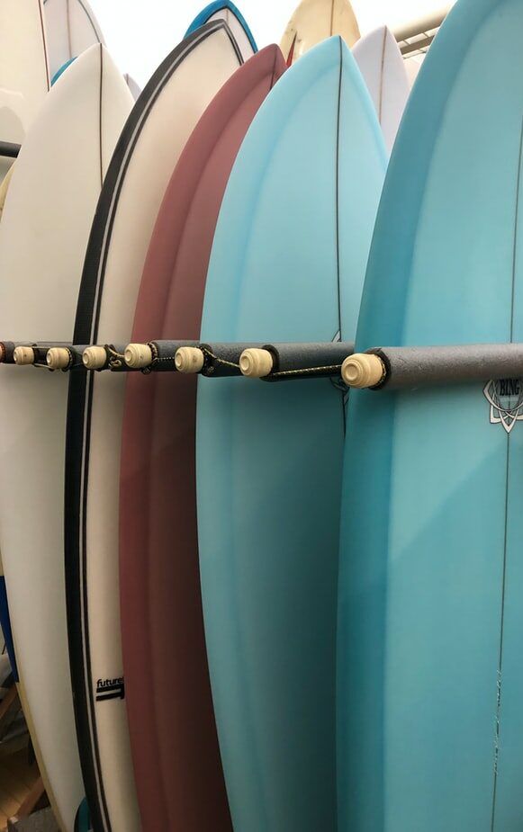 How to Choose a Surfboard (+ liter calculator) SwellSpy